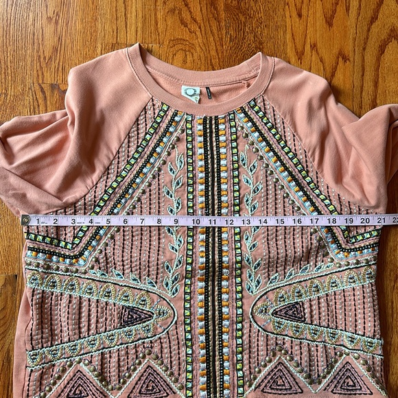 Anthropologie Akemi + Kin Sweatshirt - Picture 9 of 10